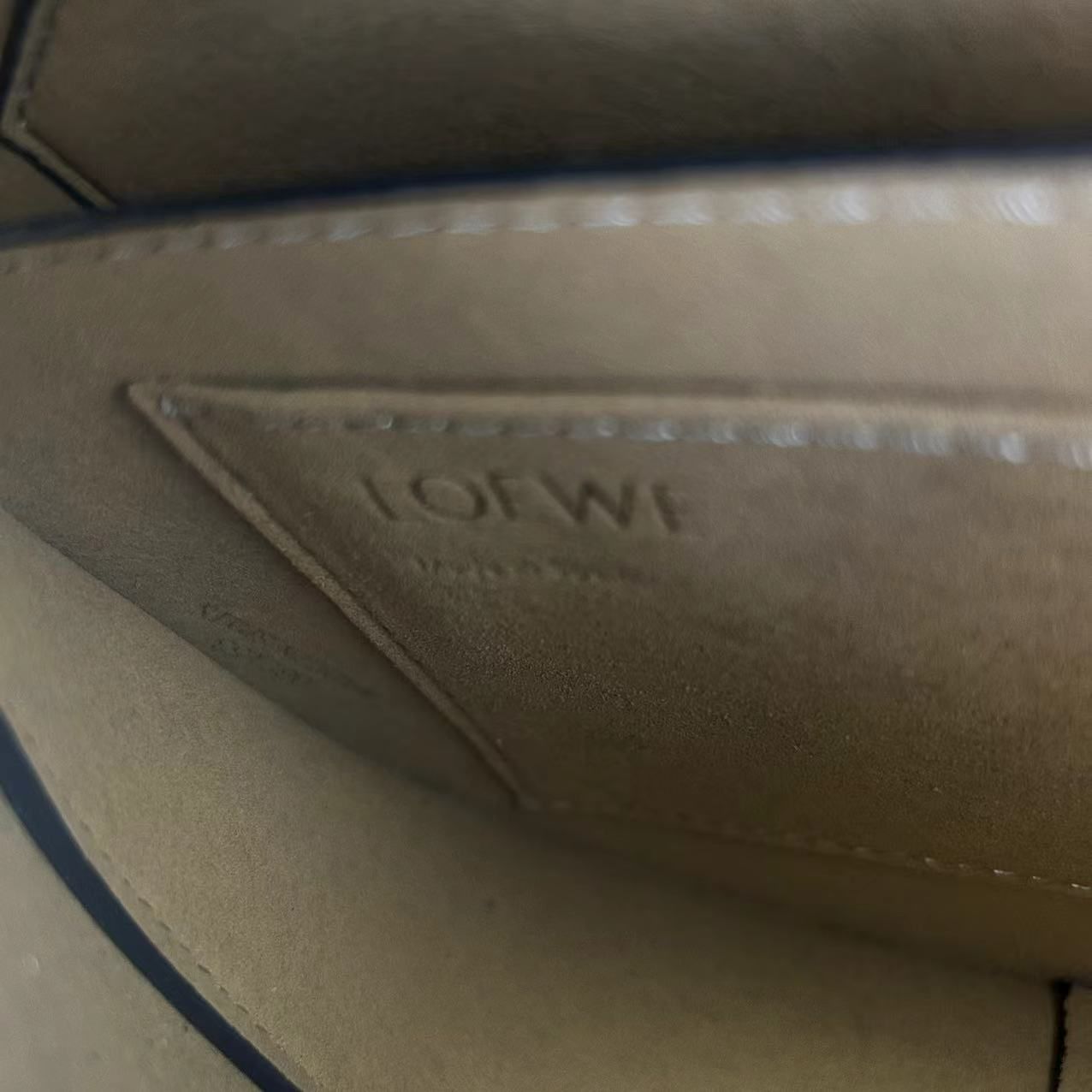 LOEWE ロエベ　ゲート　バムバッグ