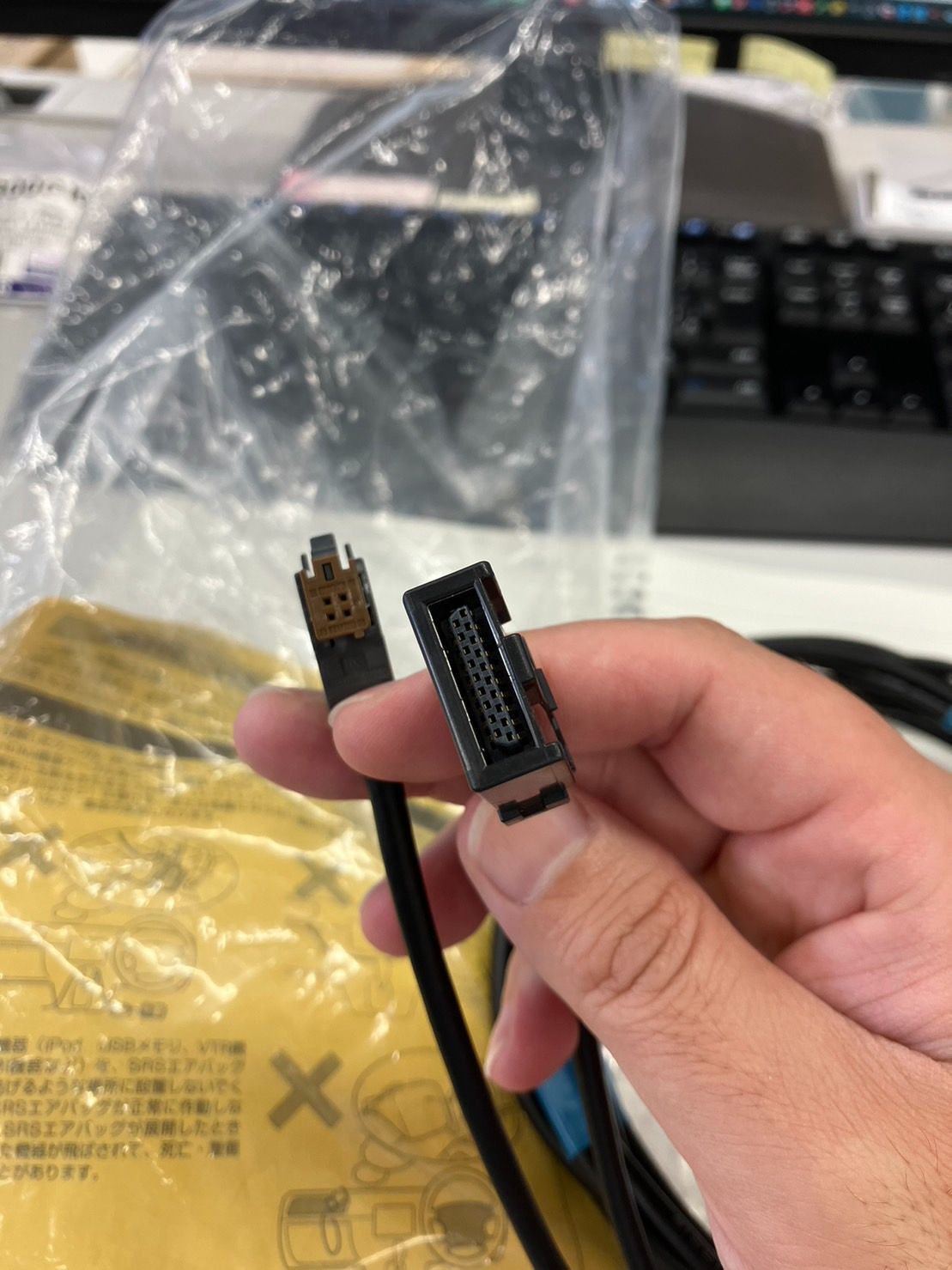 新品未使用品 トヨタ 純正 USB/HDMI入力端子 08541-00540 - メルカリ