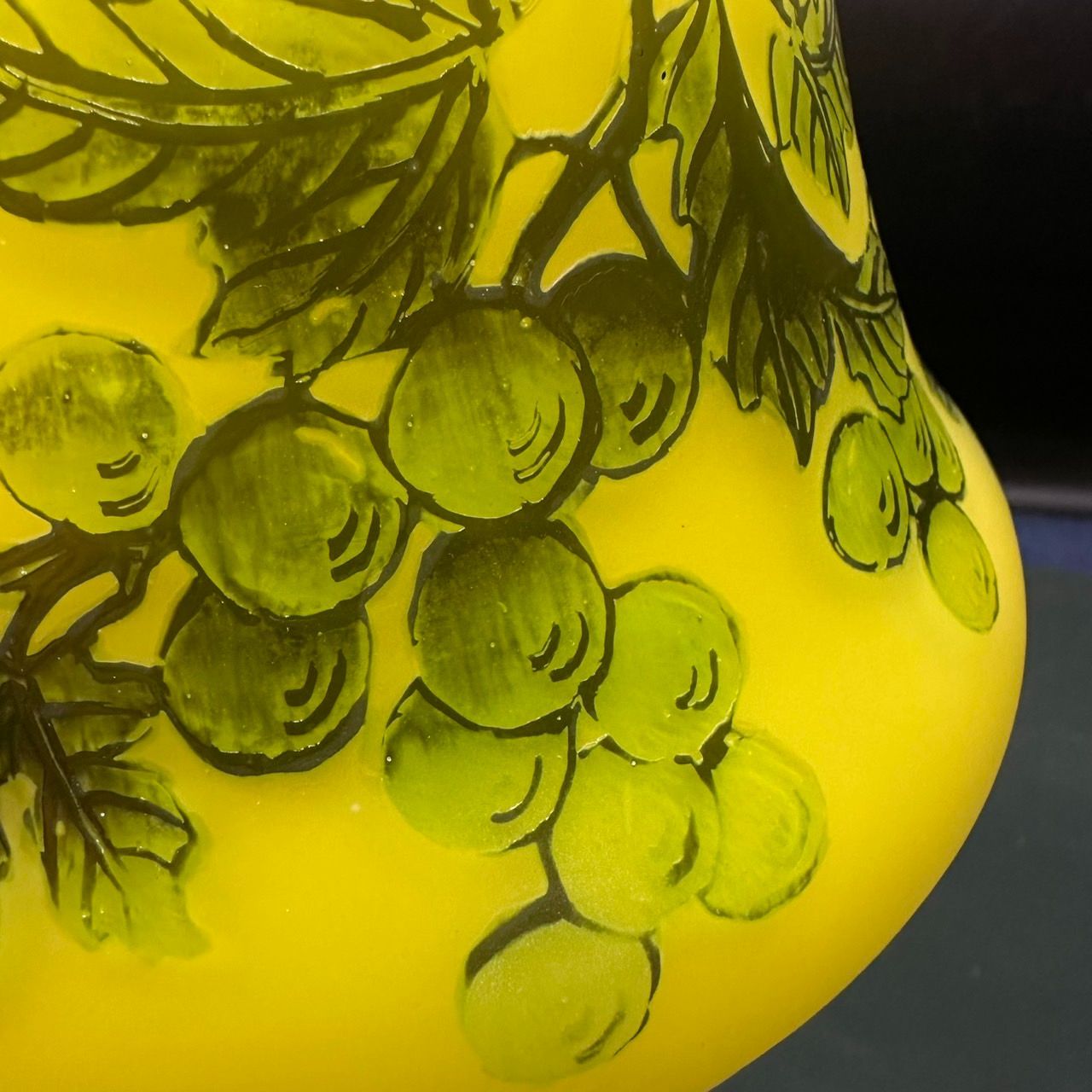 エミールガレ 真鍮台座 ランプ 1灯照明 カメオ彫り 被せガラス 高さ