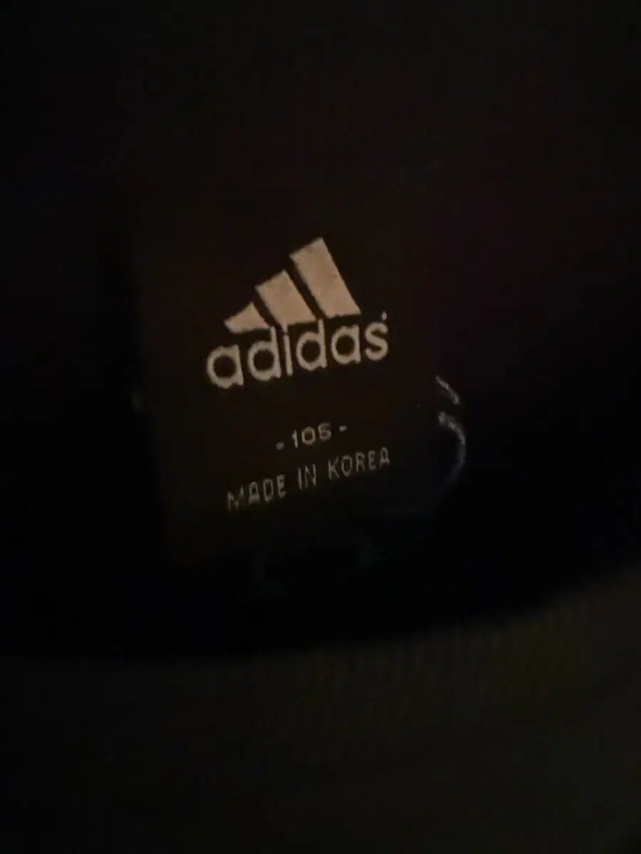 adidas アディダス