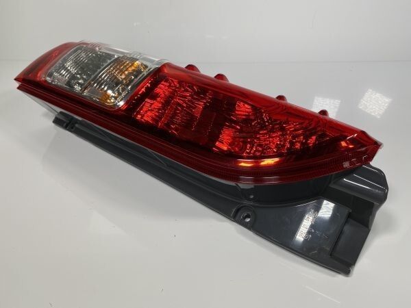 ハイエース レジアス