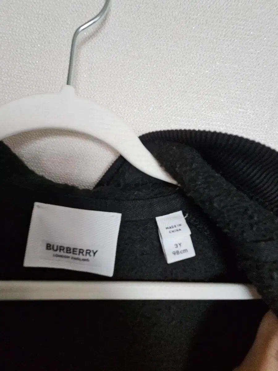  バーバリーキッズ バンビ フード ジップアップ その他 ジャケット ブルゾン