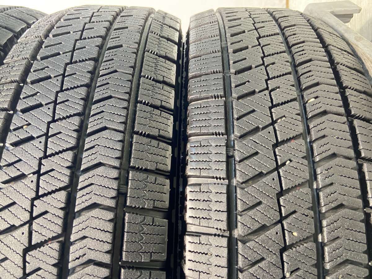 175/70R14 nブリヂストン ブリザック VRX2 n中古タイヤ 175/70R14 nブリヂストン ブリザック VRX2 n中古タイヤ