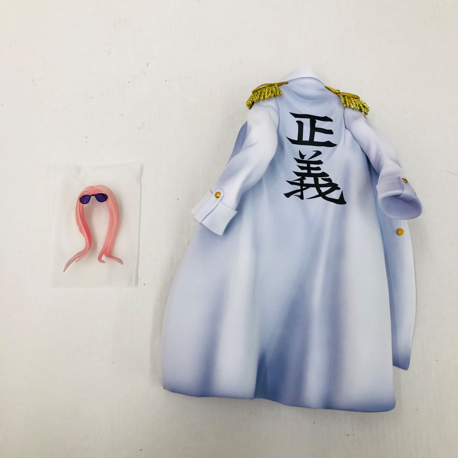 【24.25日限定セール！】【美品多数】ONE PIECE 全110巻 513DdS-cu3L._UF350,350_QL50_.jpg