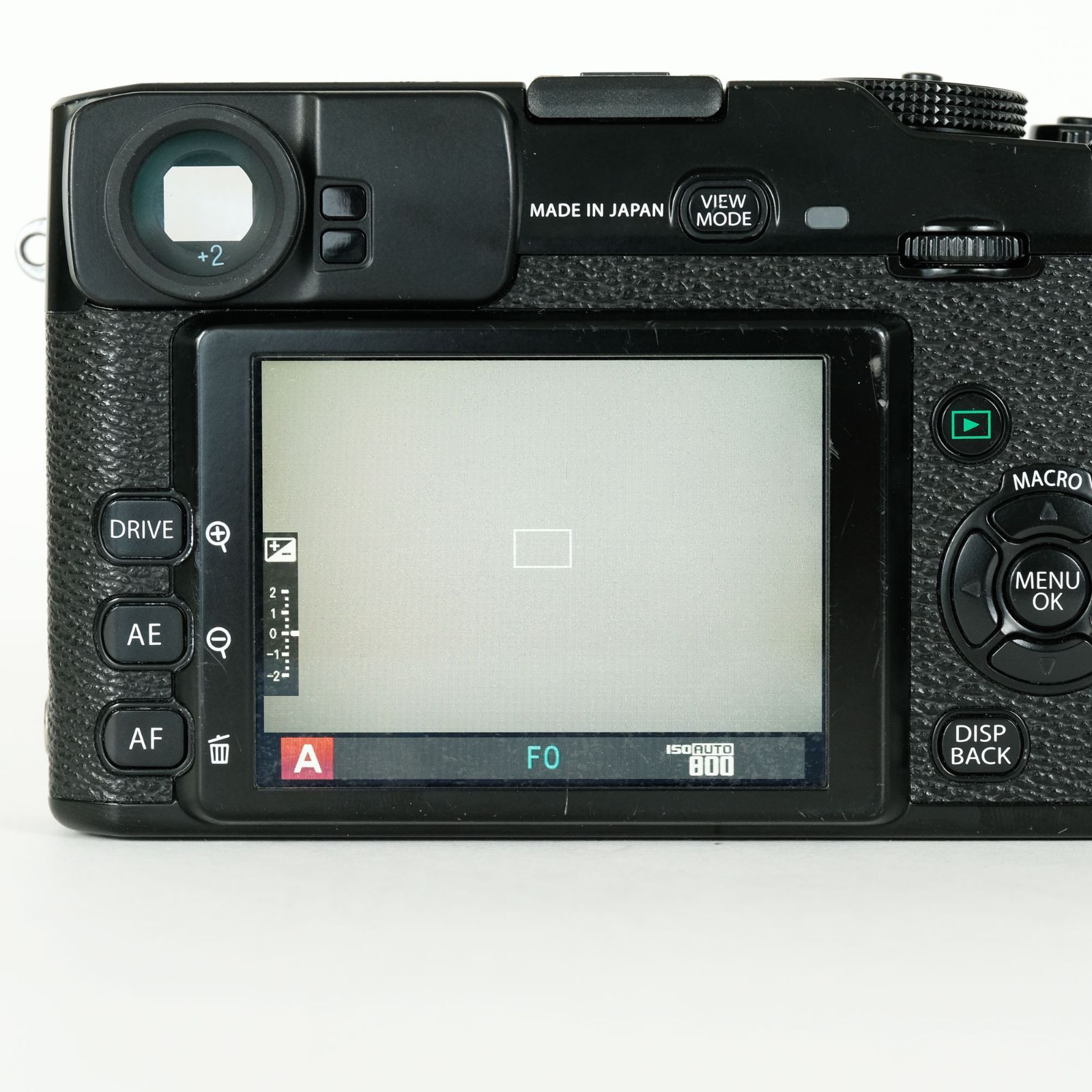X-Pro1 |