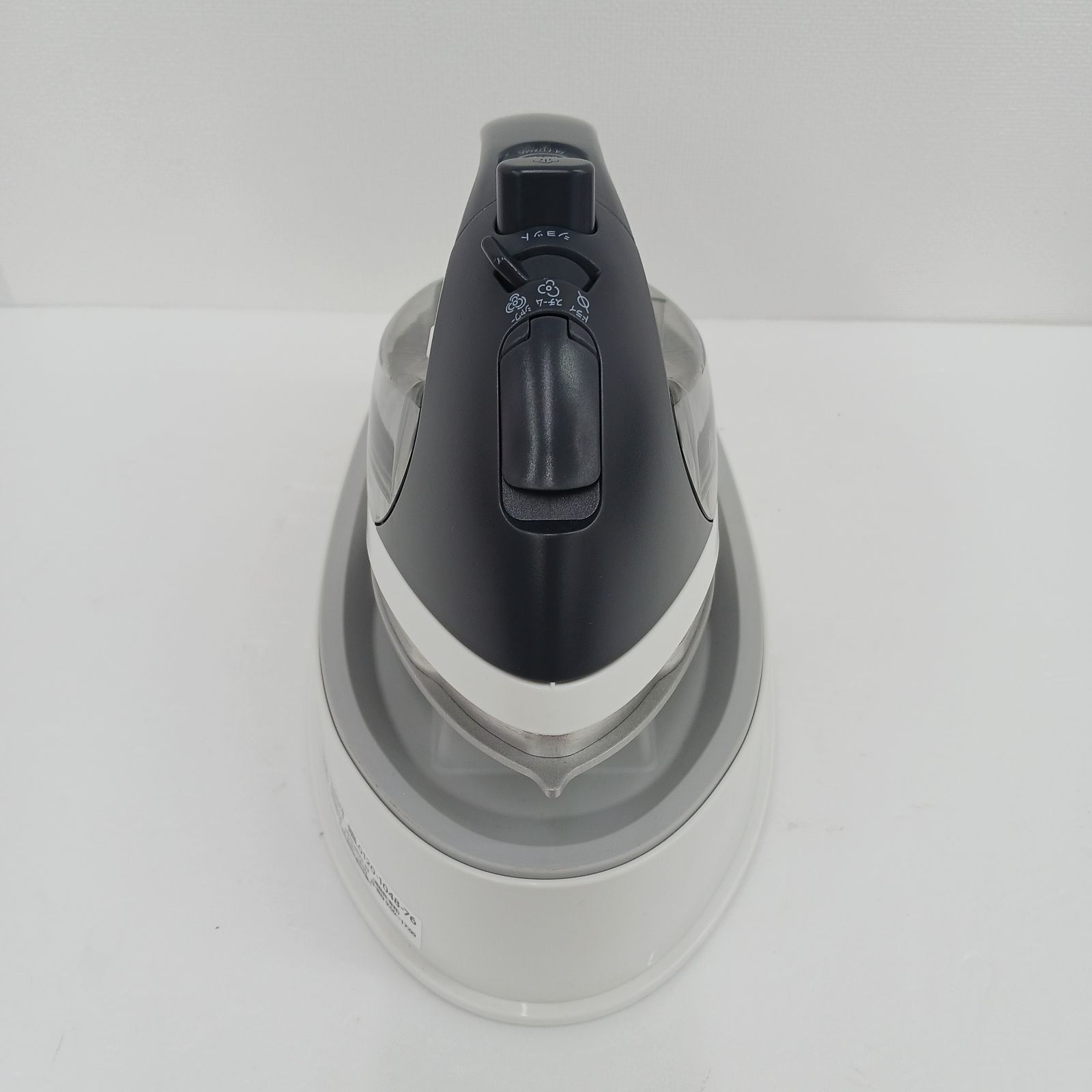 展示商品】 東芝 TOSHIBA コードレススチームアイロン