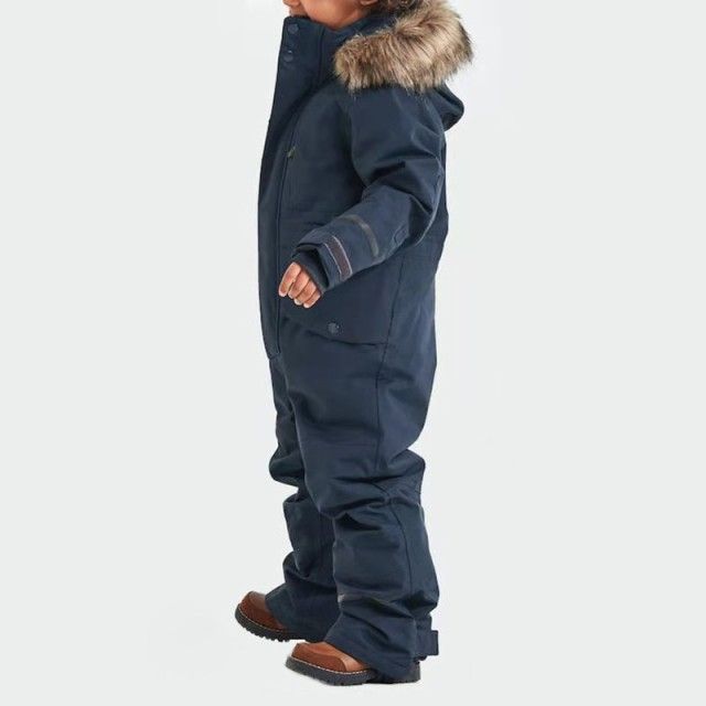 美品　スキーウェア上下セット、スノーブーツ付き22.5㎝ スキーウェア&スノーブーツ セット 美品 スキーウェア上下セット