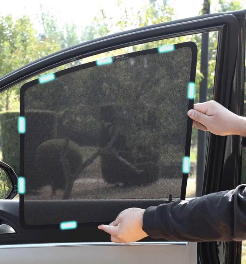 ランドクルーザープラド 150系後期専用網戸 マグネット式