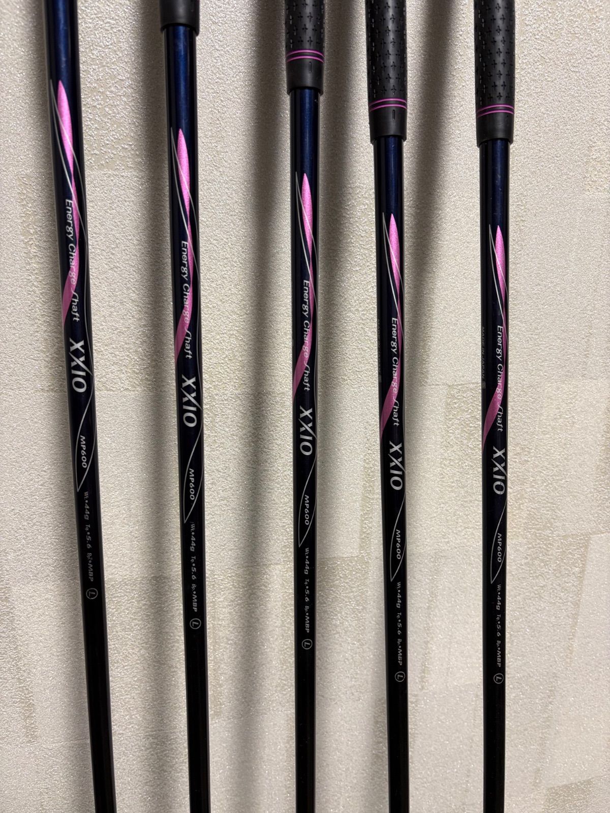 ゼクシオ 6本レディースアイアンセット MP600L XXIO ピンク7番〜SW ゼクシオ 6本レディースアイアンセット MP600L XXIO ピンク7番〜SW