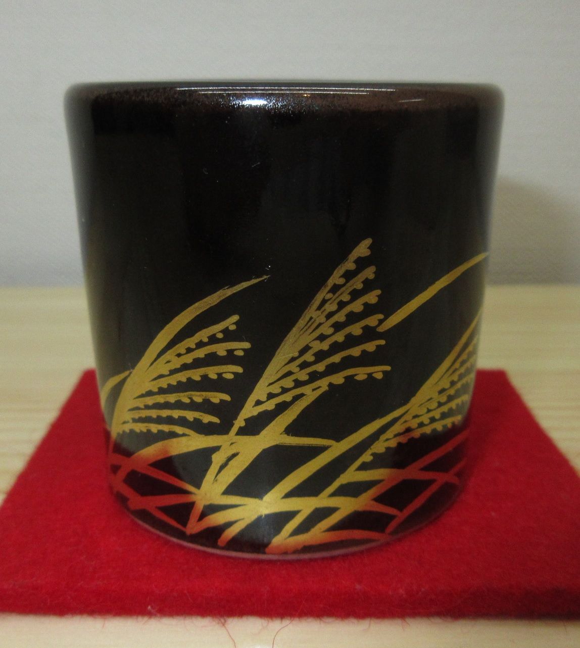 逢絢亭 茶道具 蓋置 膳所焼 金彩 武蔵野の図 陽炎園 共箱入り