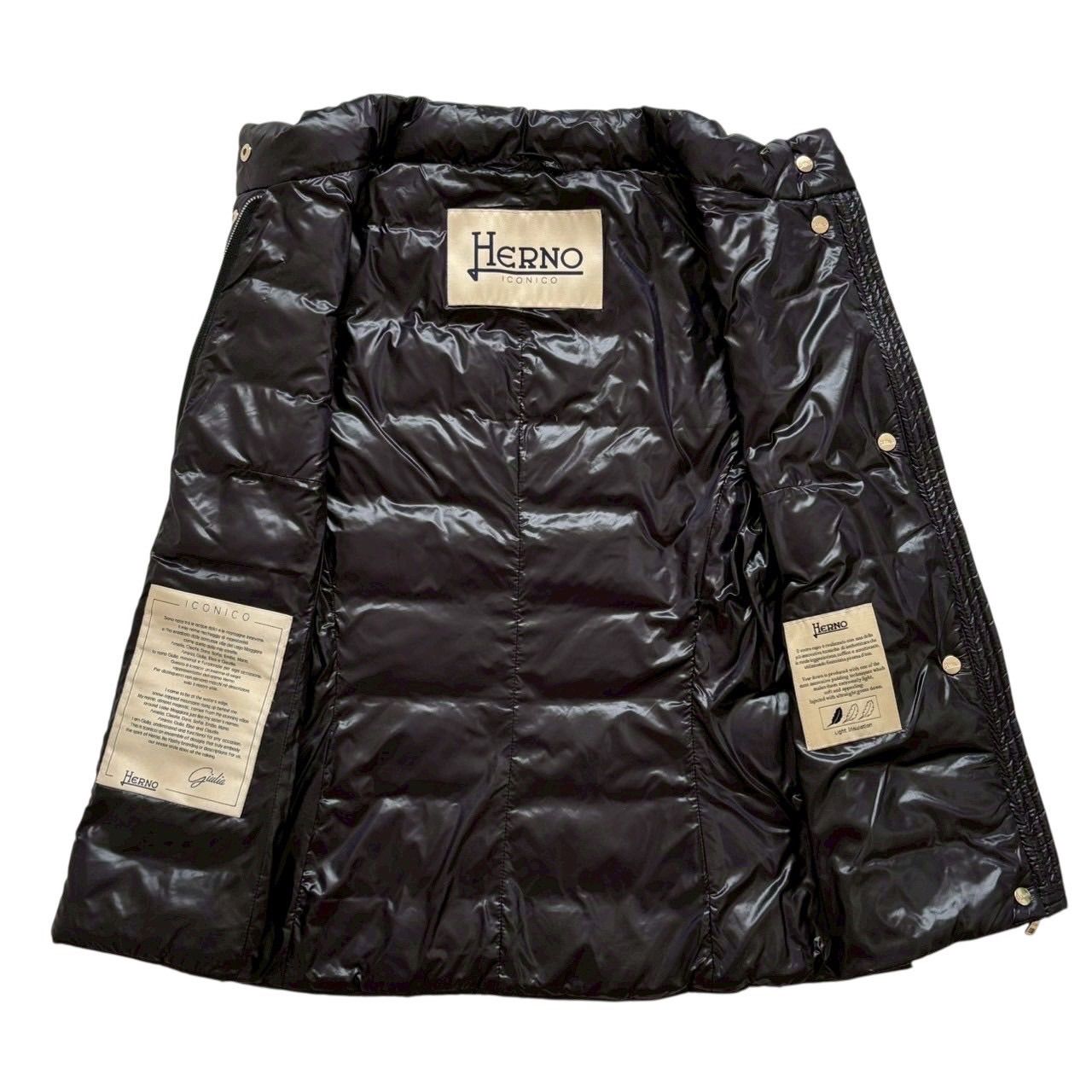 ボーダーズアットバルコニーブラック ペプラムキルティングベスト