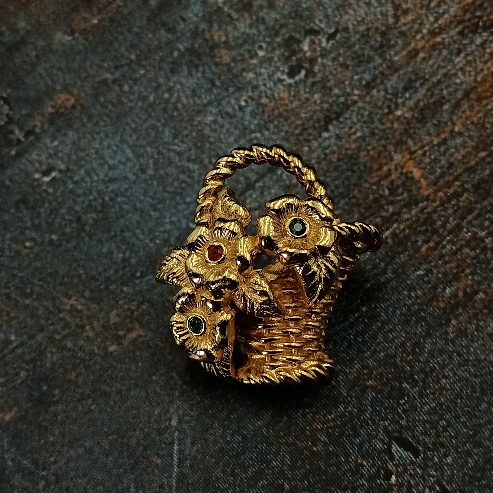 ヴィンテージ ディオール Dior ギフトボックス ブローチ ゴールド