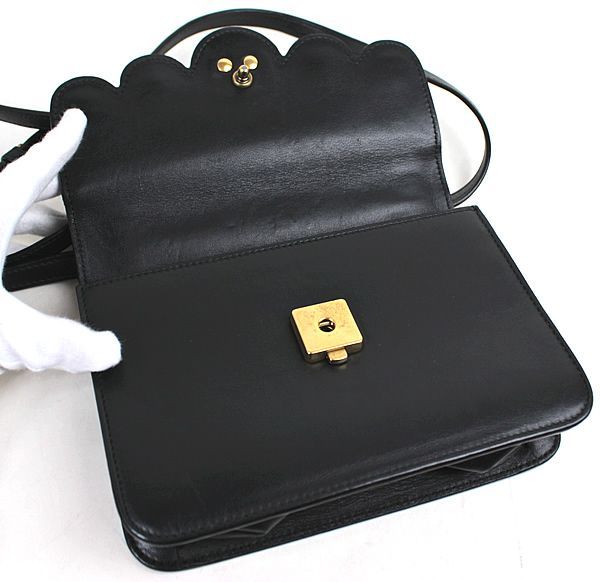 グッチ ショルダーバッグ GUCCI ポシェット ダブルG ブラック 黒 美品 