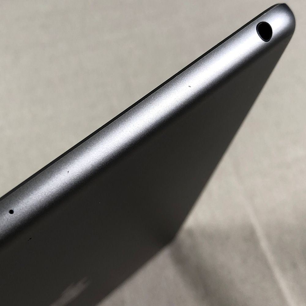 ◇ジャンク品◇Apple iPad 第5世代 本体 Wi-Fiモデル（A1822）128GB 
