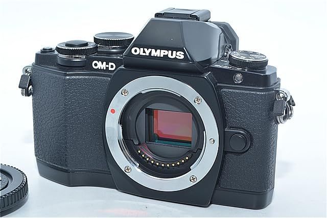 中古】【非常に良い】OLYMPUS OM-D E-M10 ボディ シルバー