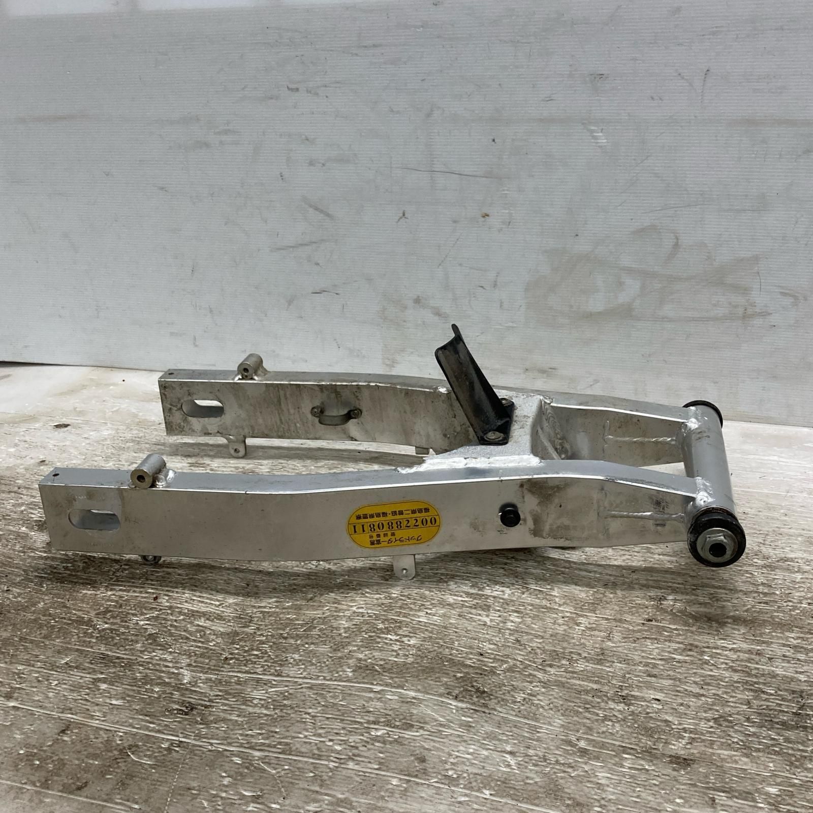 SUZUKI GSX-R400 GK73A スイングアーム スズキ