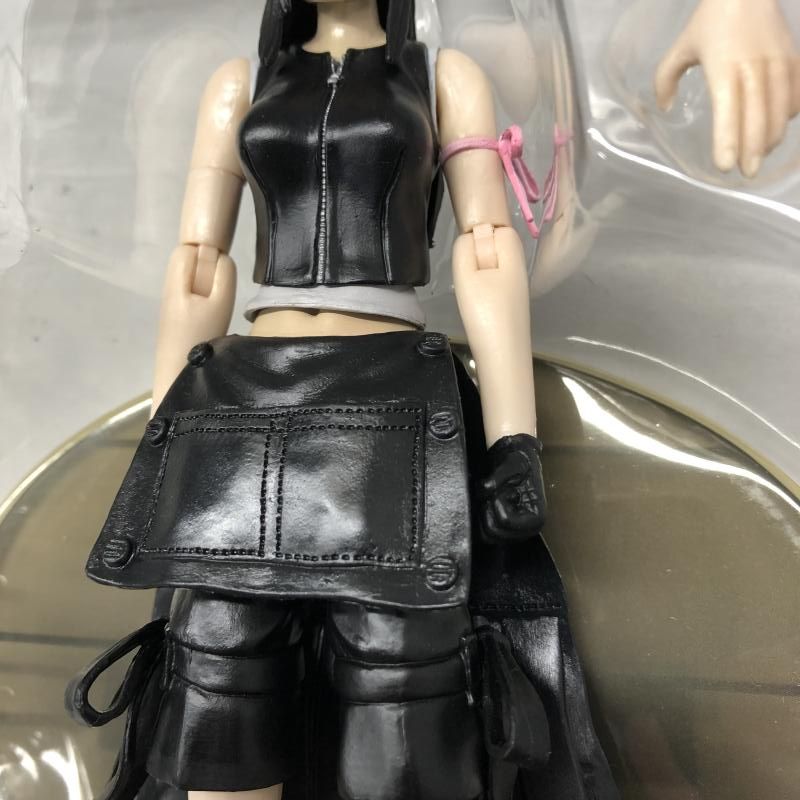 中古】スクウェア・エニックス PLAY ARTS ティファ・ロック
