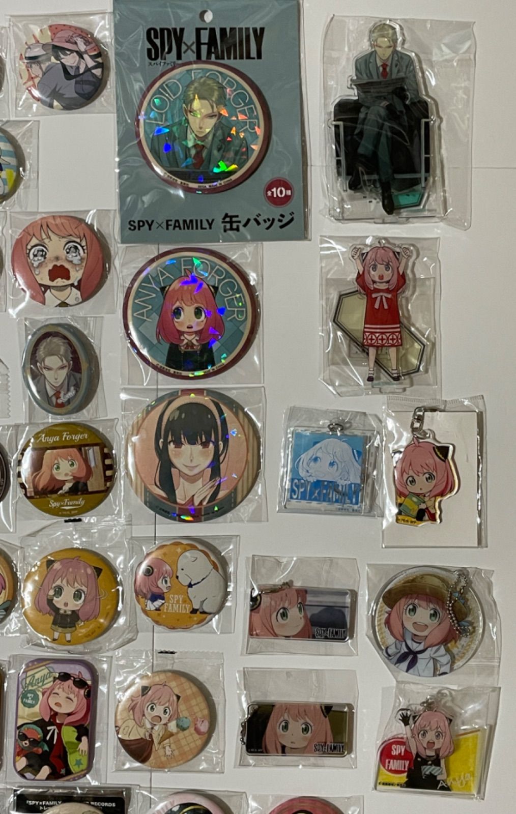 ①㊳ スパイファミリー アーニャ ロイド ヨル ユーリ ボンド 原作 缶バッジ