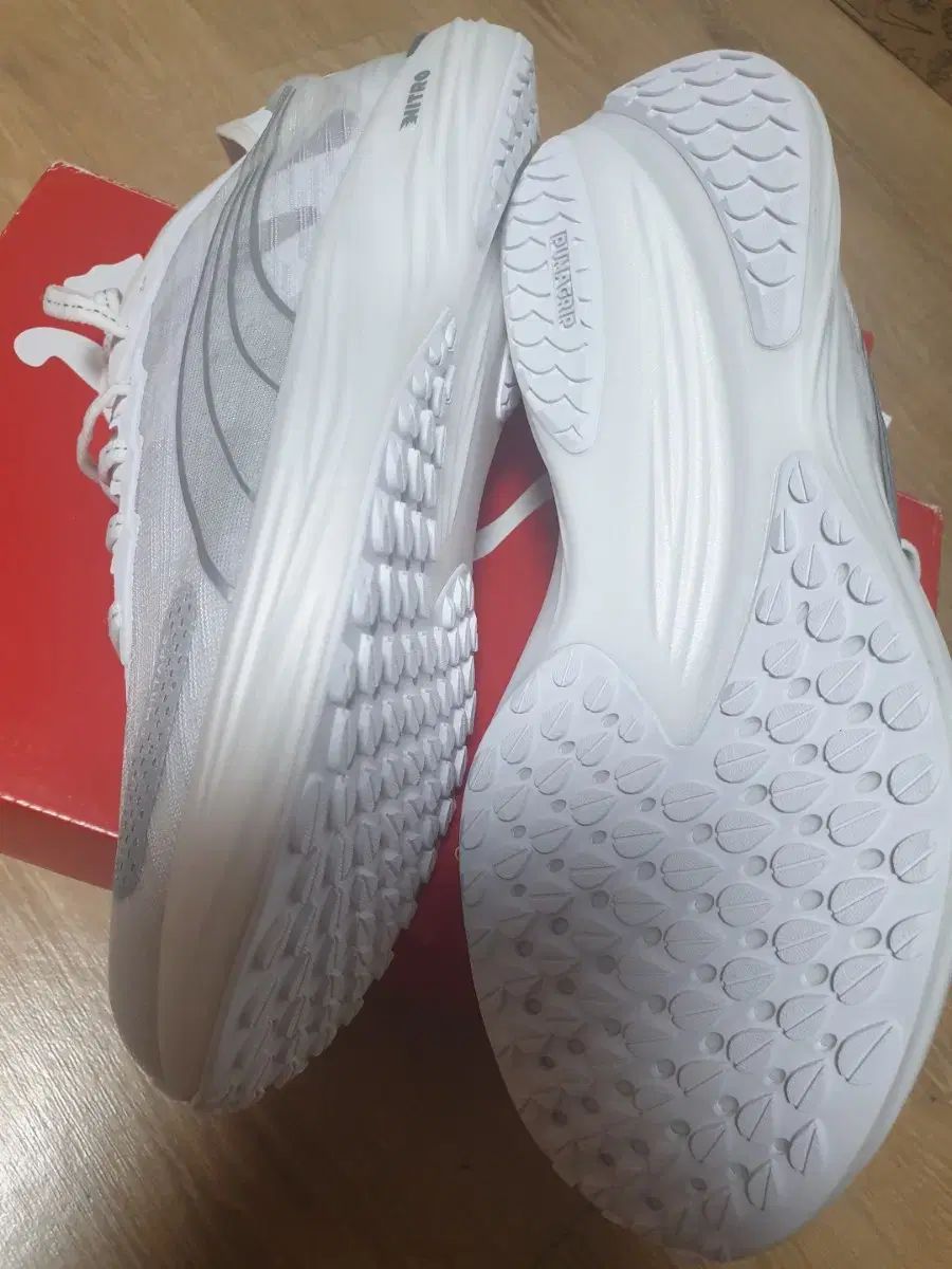 PUMA プーマ 解放する ニトロ 2 265 HRDEVELOPMENT_JP