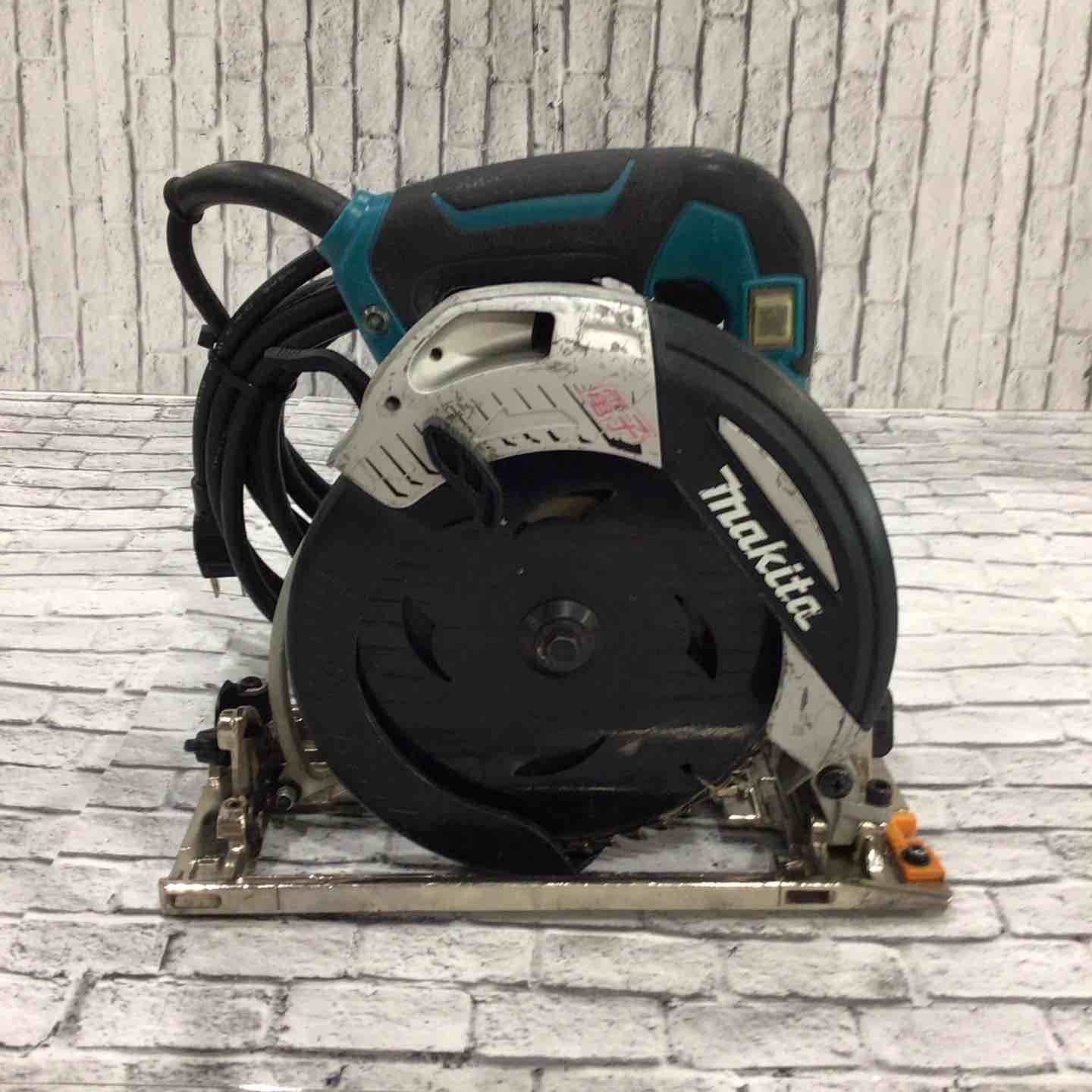 福岡県みやま市】型式不明 トラクター用フロントローダー オートレザー