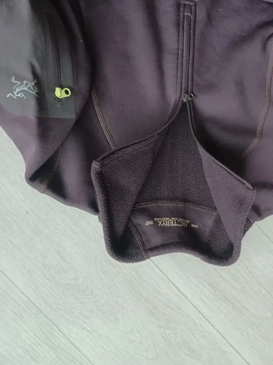 ARC TERYX アークテリクス RHO AR DELTA women s