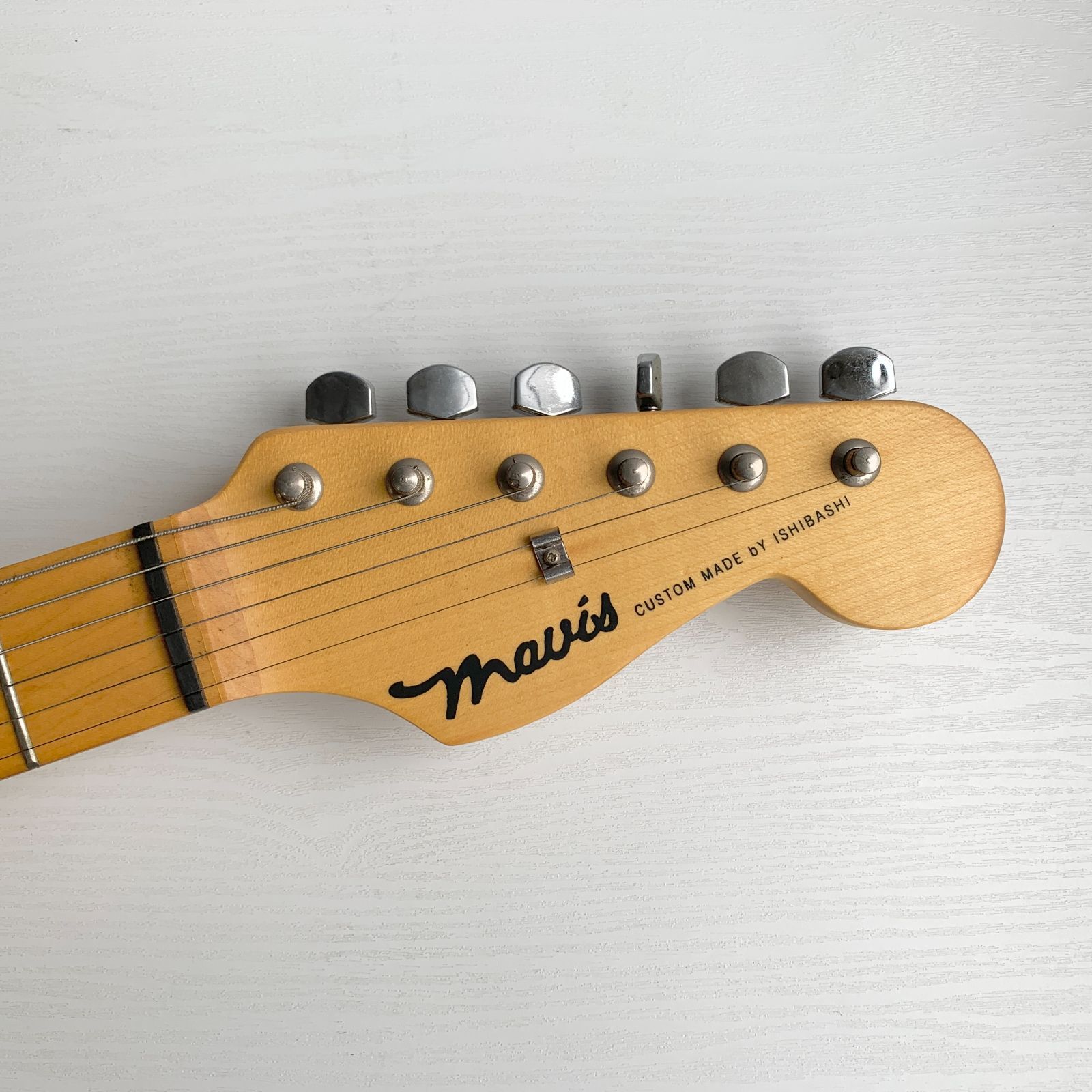 Mavis メイビス エレキギター 石橋楽器店 動作未確認 ジャンク