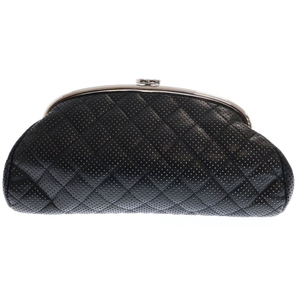 CHANEL シャネル ココマーク マトラッセ パンチングレザー がま口 クラッチバッグ セカンドバッグ ブラック レディース