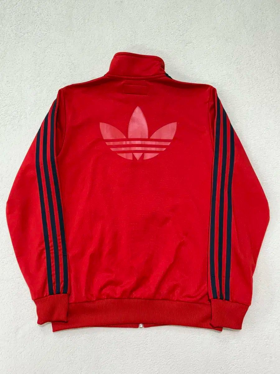 adidas アディダス ファイヤーバード 赤 ネイビー 男性の歯 後ろロゴ ジャージ