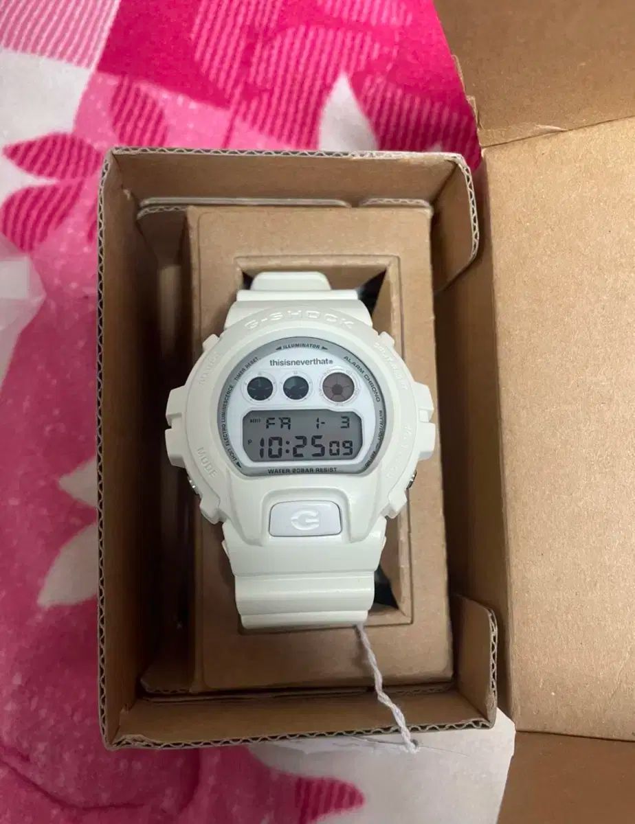G-SHOCK ジーショック DW ー 6900 決してそれを隠さない コラボレーションウォッチ