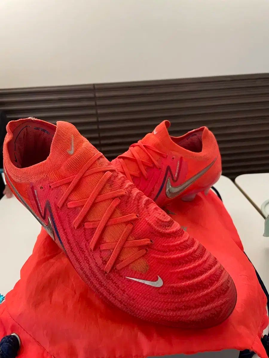 NIKE ナイキ ファントム gx2 エリート ハーランド 280