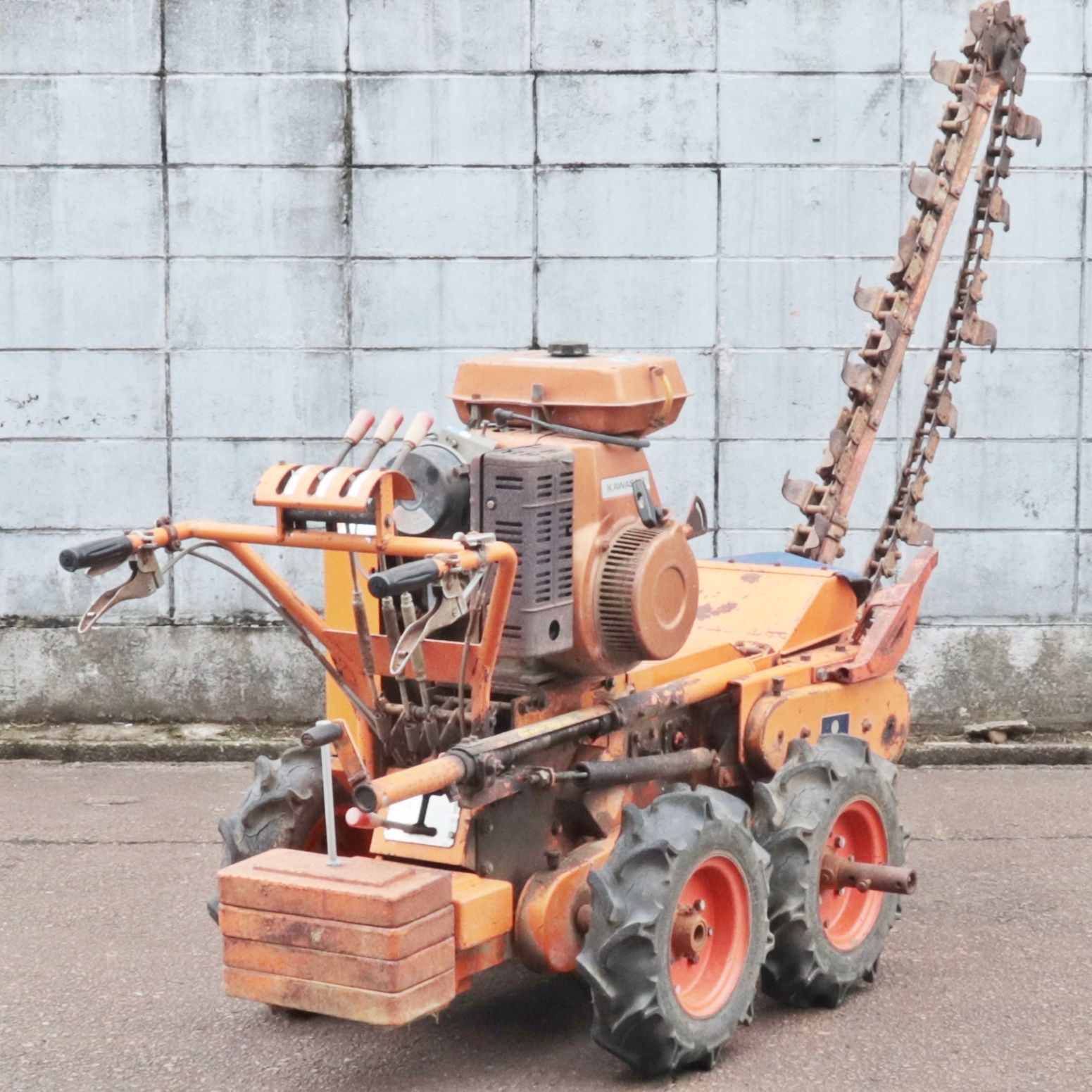 新潟発 ヒノデ トレンチャー 中古 動作確認済み 最大8.2馬力