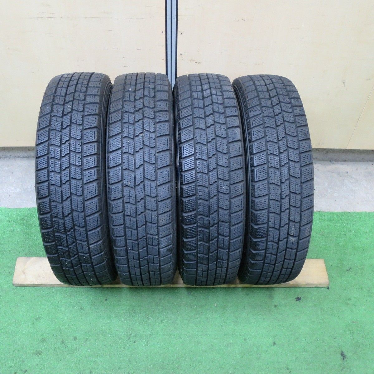 バリ溝！21年！キレイ！9分☆スタッドレス 155&frasl;65R14 グッドイヤー