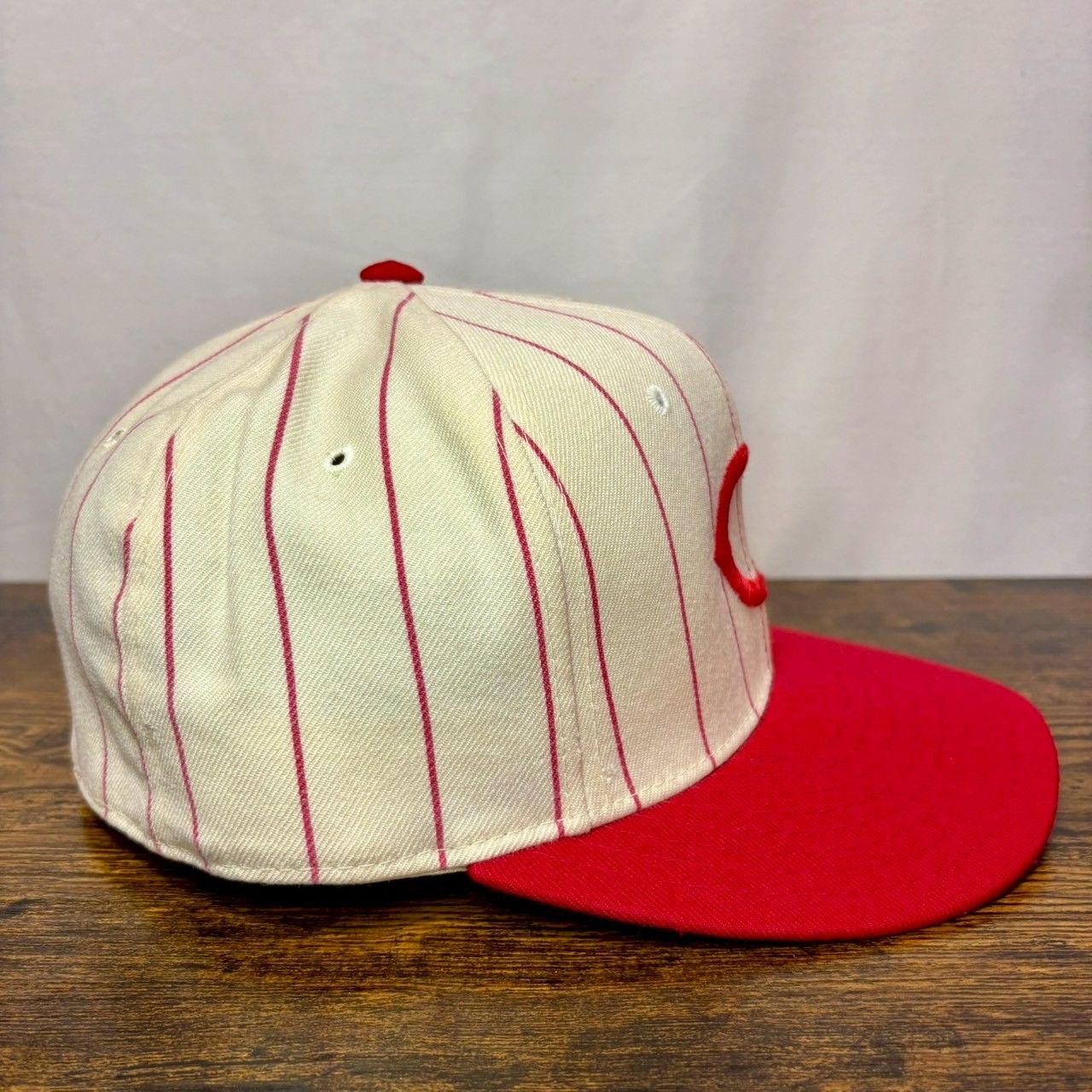 休日限定 L81 ニューエラ 希少1300 ヴィンテージ usa製 レッズ 59fifty 帽子