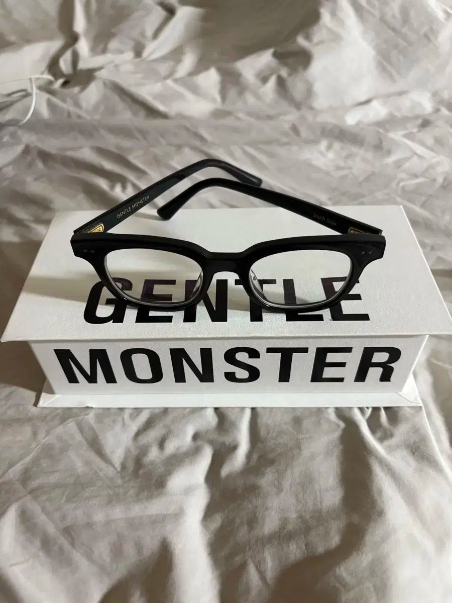 ジェントルモンスター Gentle Monster South Side クリア Gentle