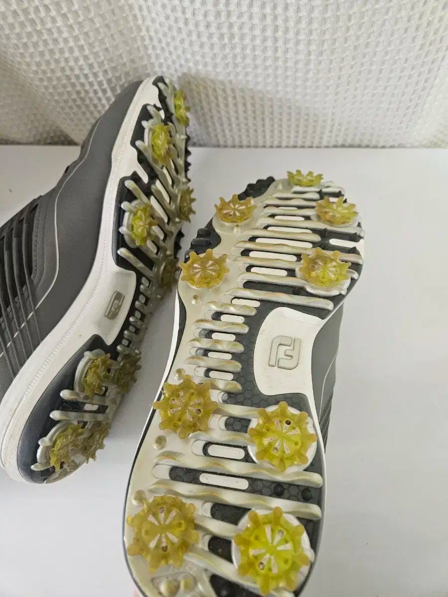 ADIDAS GOLF アディダスゴルフ GX3027 ADICROSS RETRO スパイク