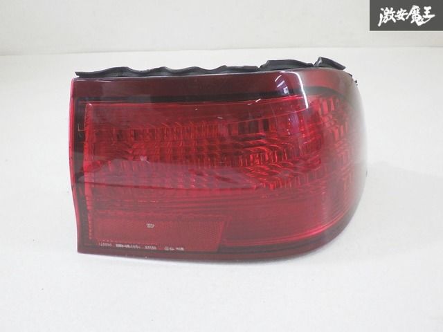 【レンズ割れ無し!!】 日産 純正 JHY33 Y33 レパード テールライト テールランプ 右 片側のみ KOITO 220-63420 即納 棚8-2