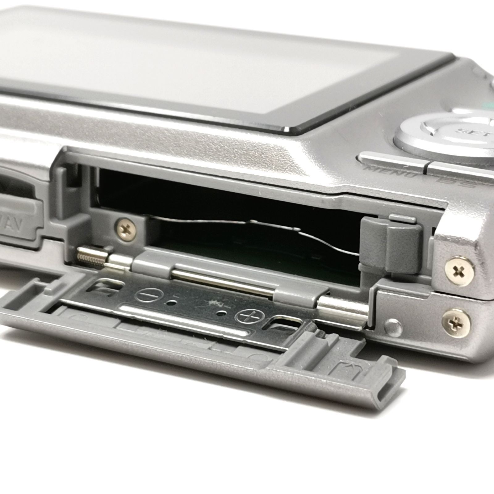 カシオ EXILIM シルバー 動作未確認 EX-Z75 カシオ EXILIM シルバー 動作未確認 EX-Z75 管理番号KKVKO343 - メルカリ