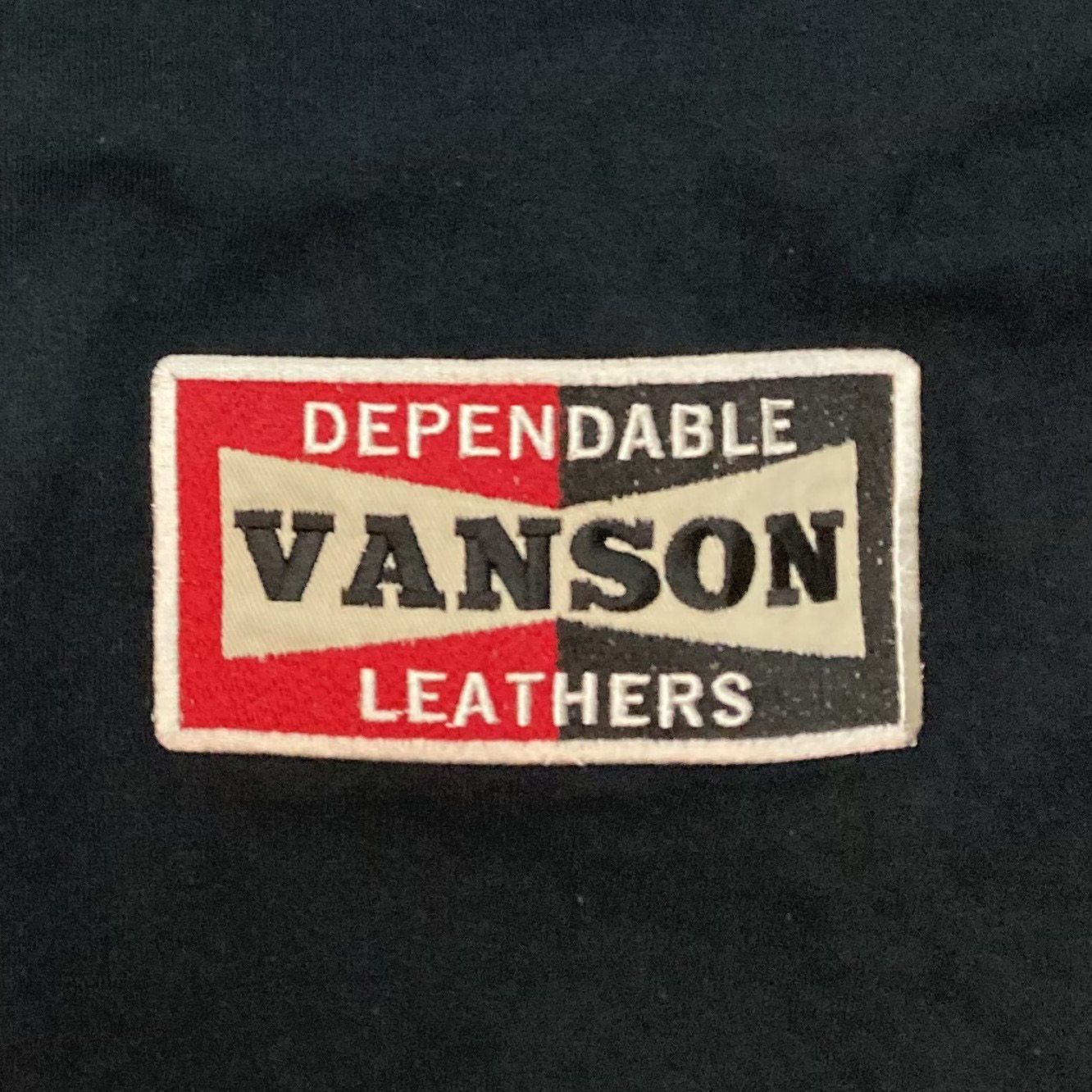 【 全国無料で届け】 885V192 Mサイズ vanson ROAD RACES CUSTOM ロングTシャツ 長袖T BK 【特売セール】