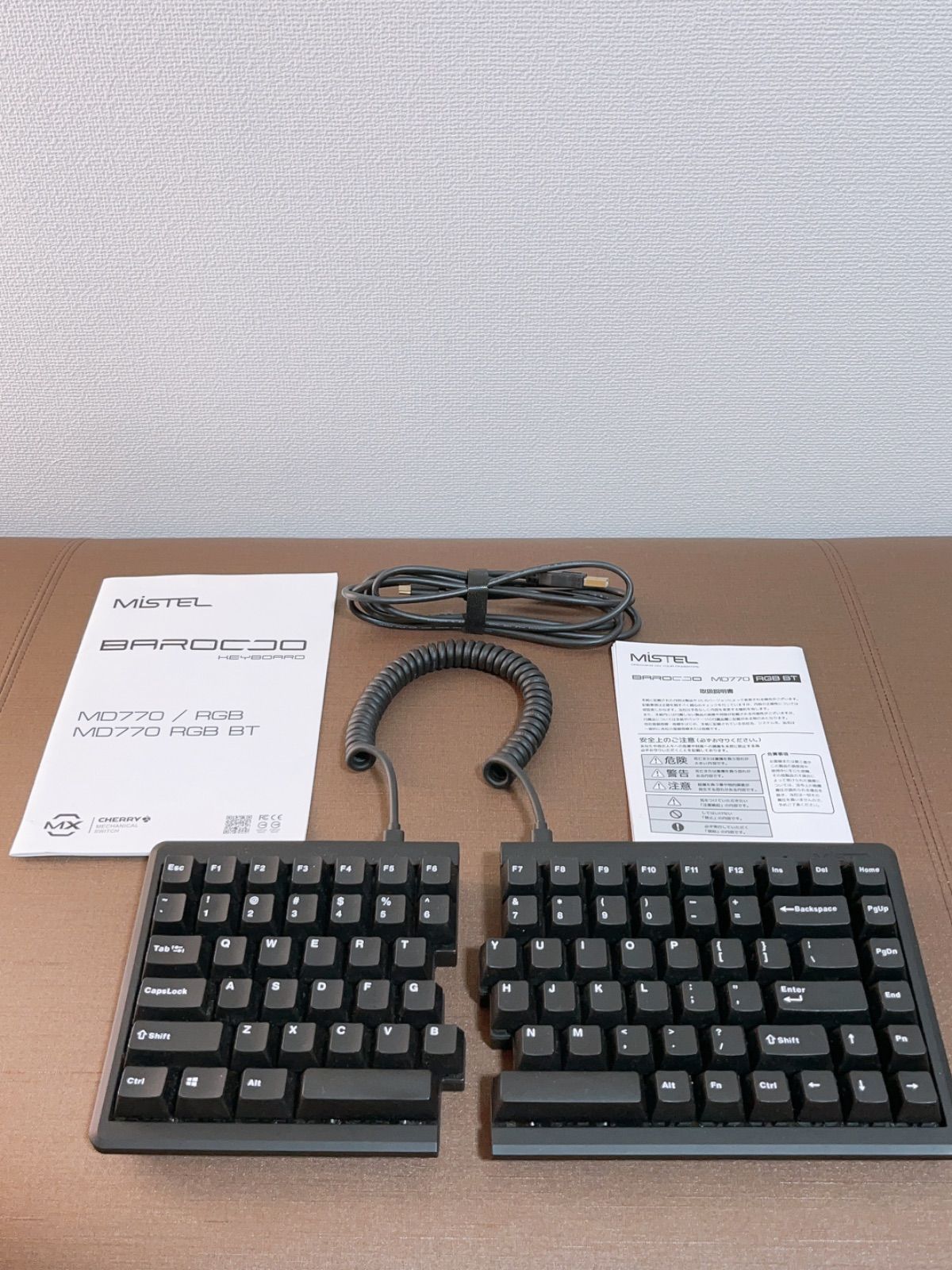 Mistel MD770JP 青軸 左右分離 日本語配列 Mistel MD770JP 日本語配列