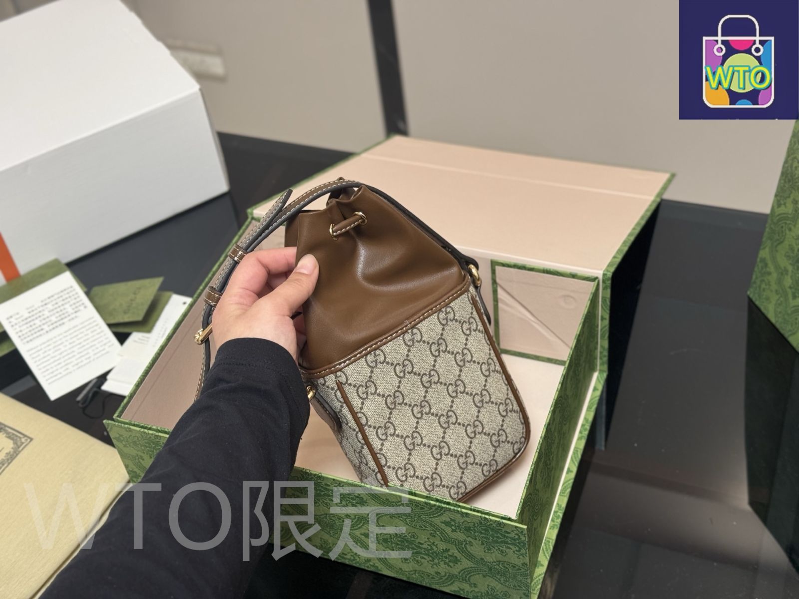 【関税送料込】GUCCI Horsebit 1955 バケットバッグ 今日特価】Gucci 1955 Horsebit バケットバッグ 14×18cm-WTO輸入