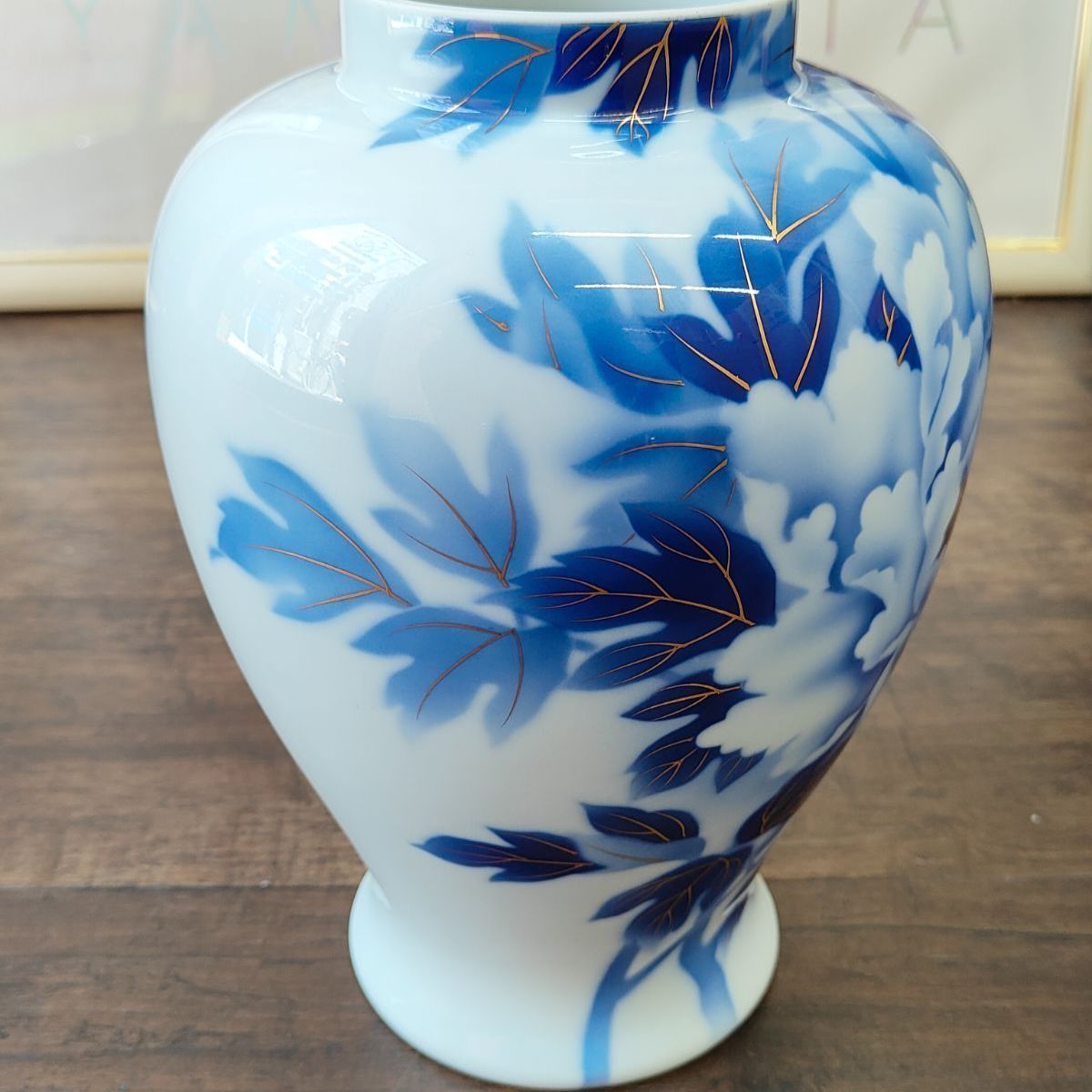 美品】有田焼 ARITA YAKI 深川製磁 FUKAGAWA 牡丹 花瓶 生花 伝統工芸