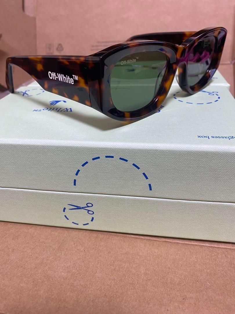 新品未使用 off-white オフホワイト joan スクエア サングラス - メルカリ 