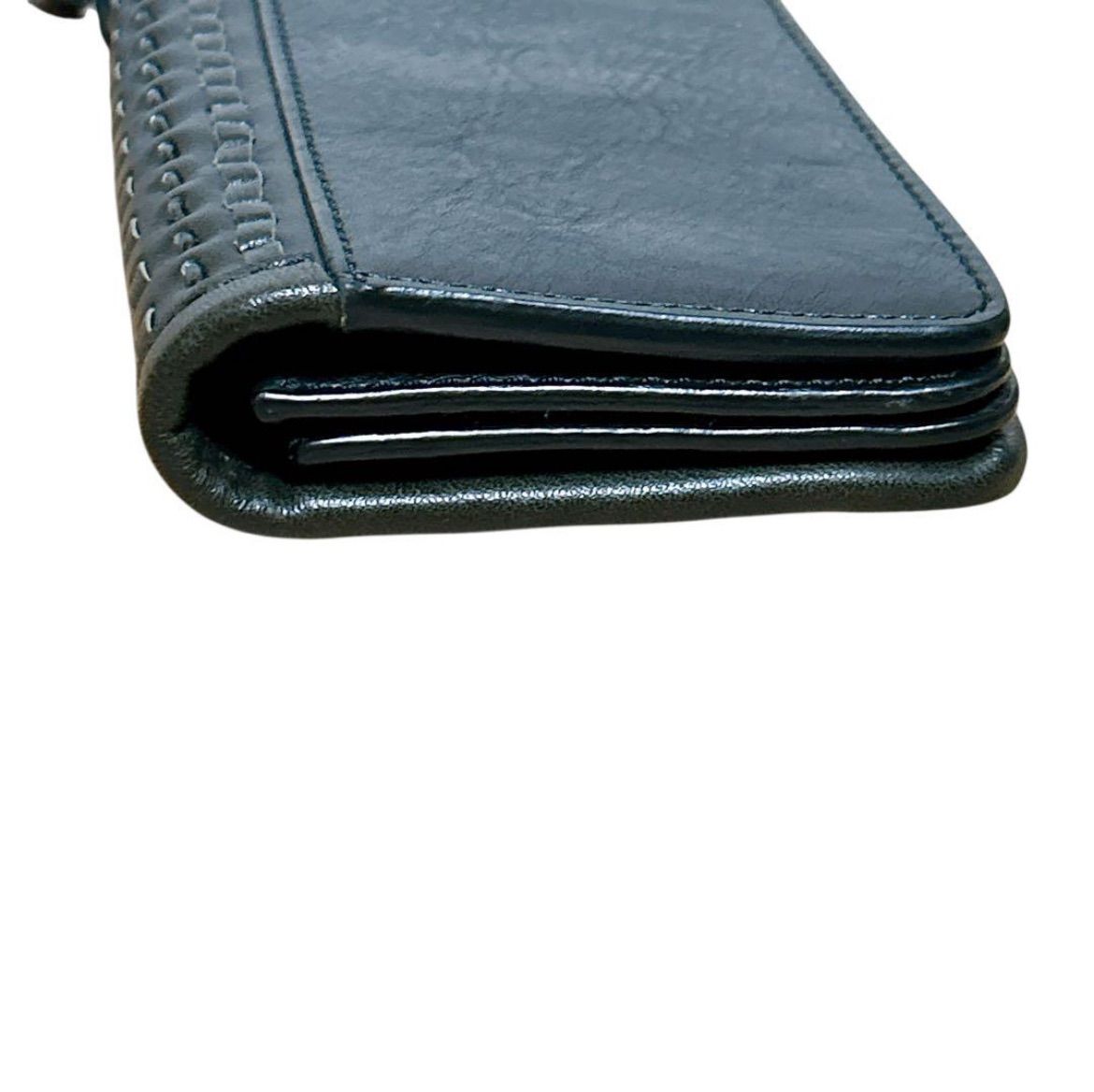 コンチョボタン