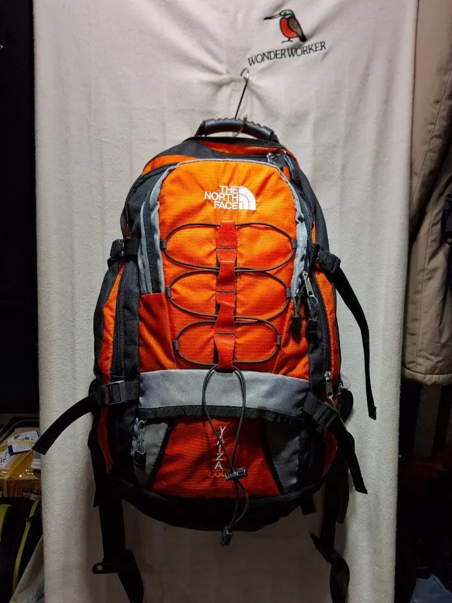 THE NORTH FACE ザノースフェイス 登山 バックパック オレンジ色 55L