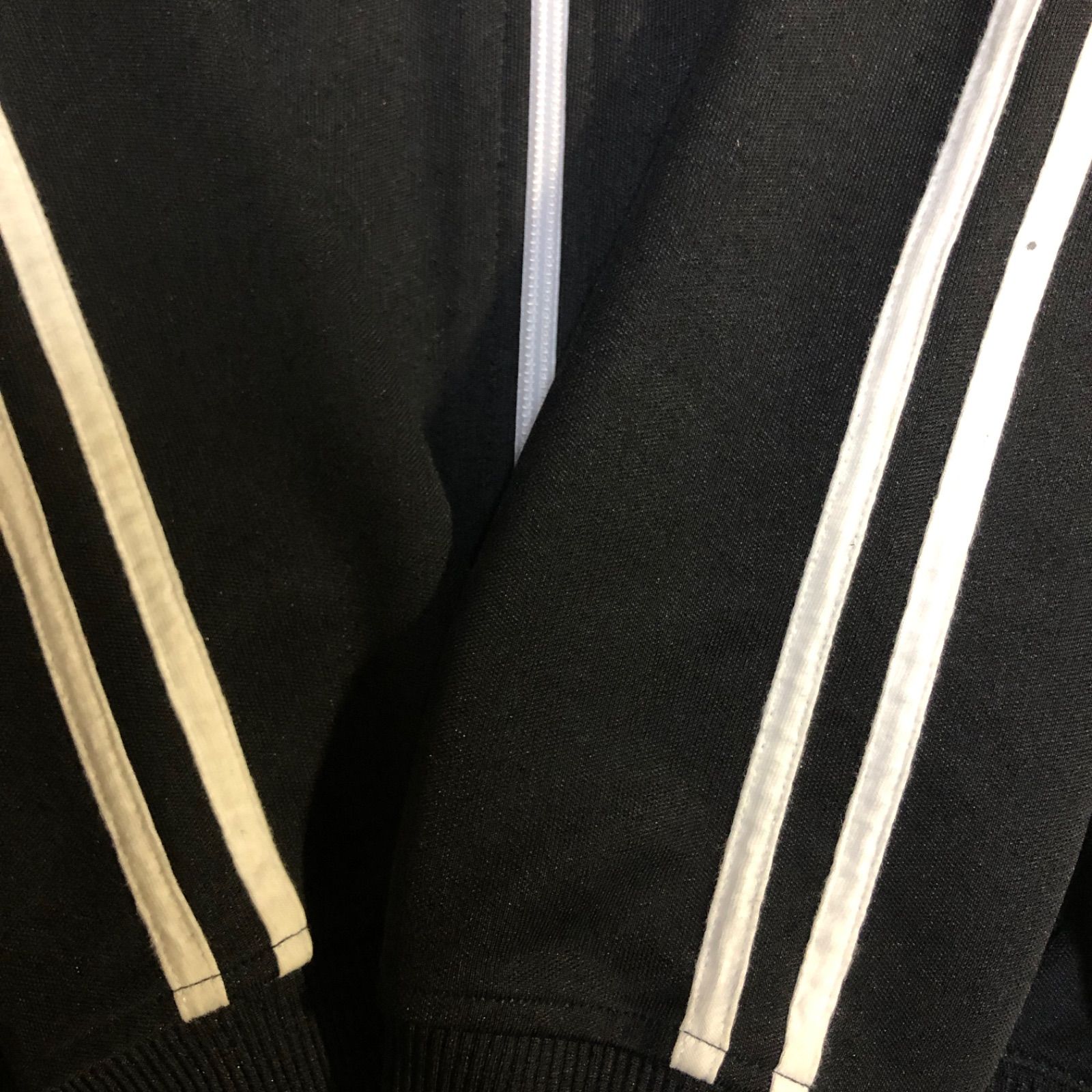 Fred Perry⭐️トラックジャケット/ジャージ 刺繍月桂樹 ブラック