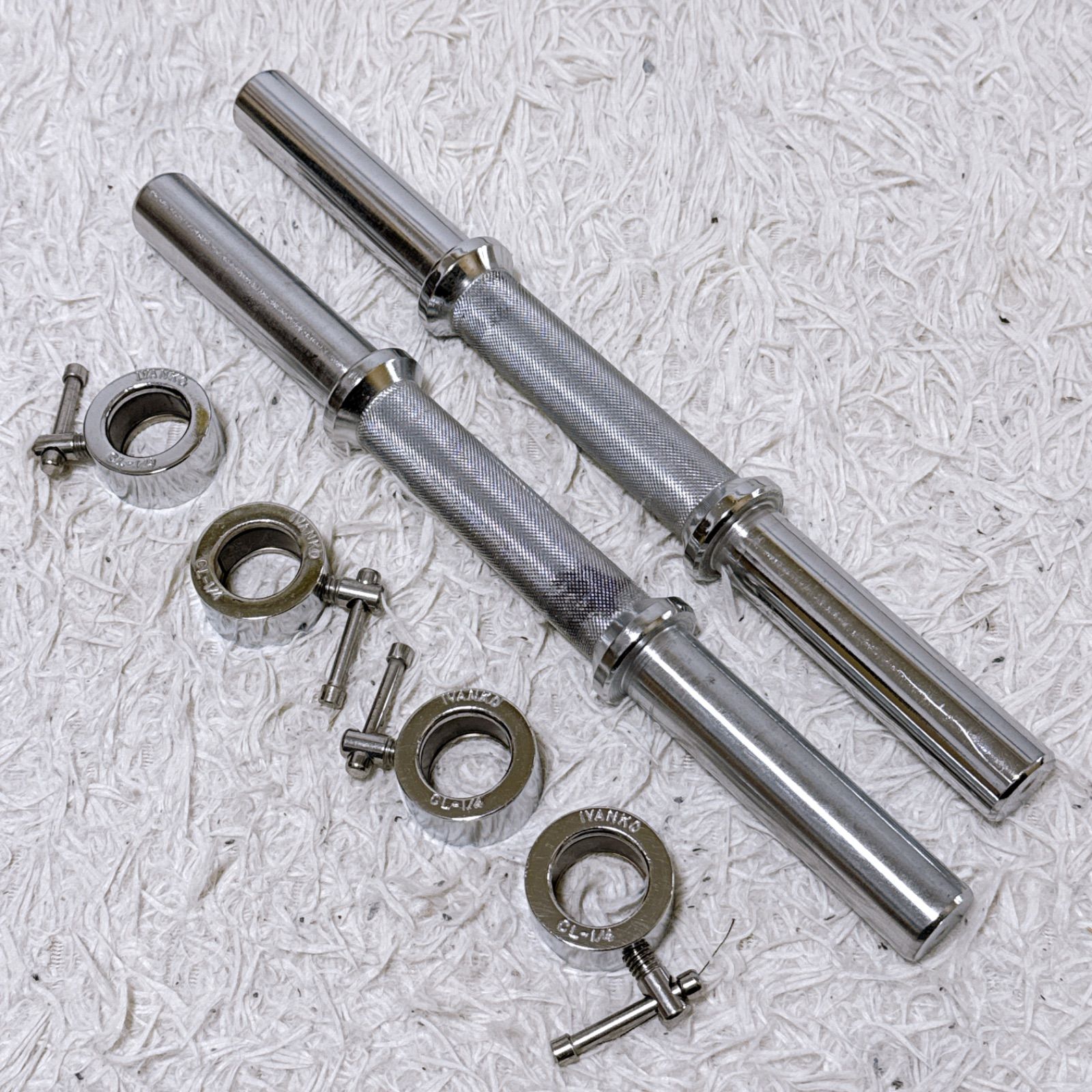 IVANKO スクリューダンベルシャフト　2本セット　イヴァンコ IVANKO(イヴァンコ)スクリューダンベルバー シャフト2本 Φ28mm ① 紅雲