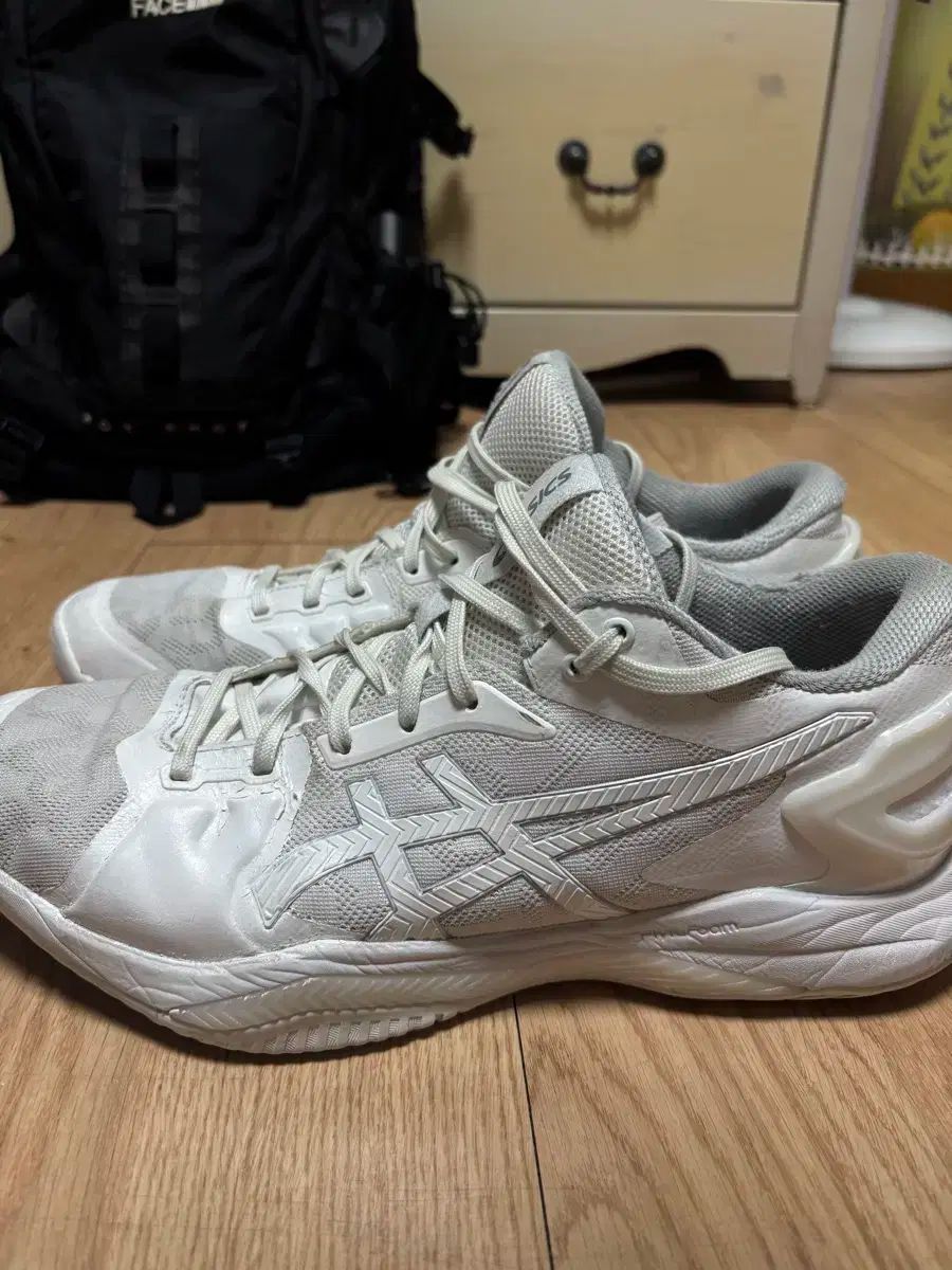 asics アシックス ジェルバースト 26