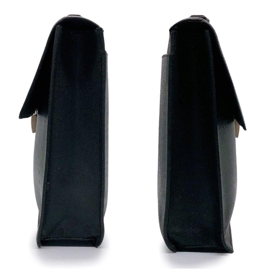 ルイヴィトン M32742 タイガ ネオ・ロブスト アルドワーズ ビジネス