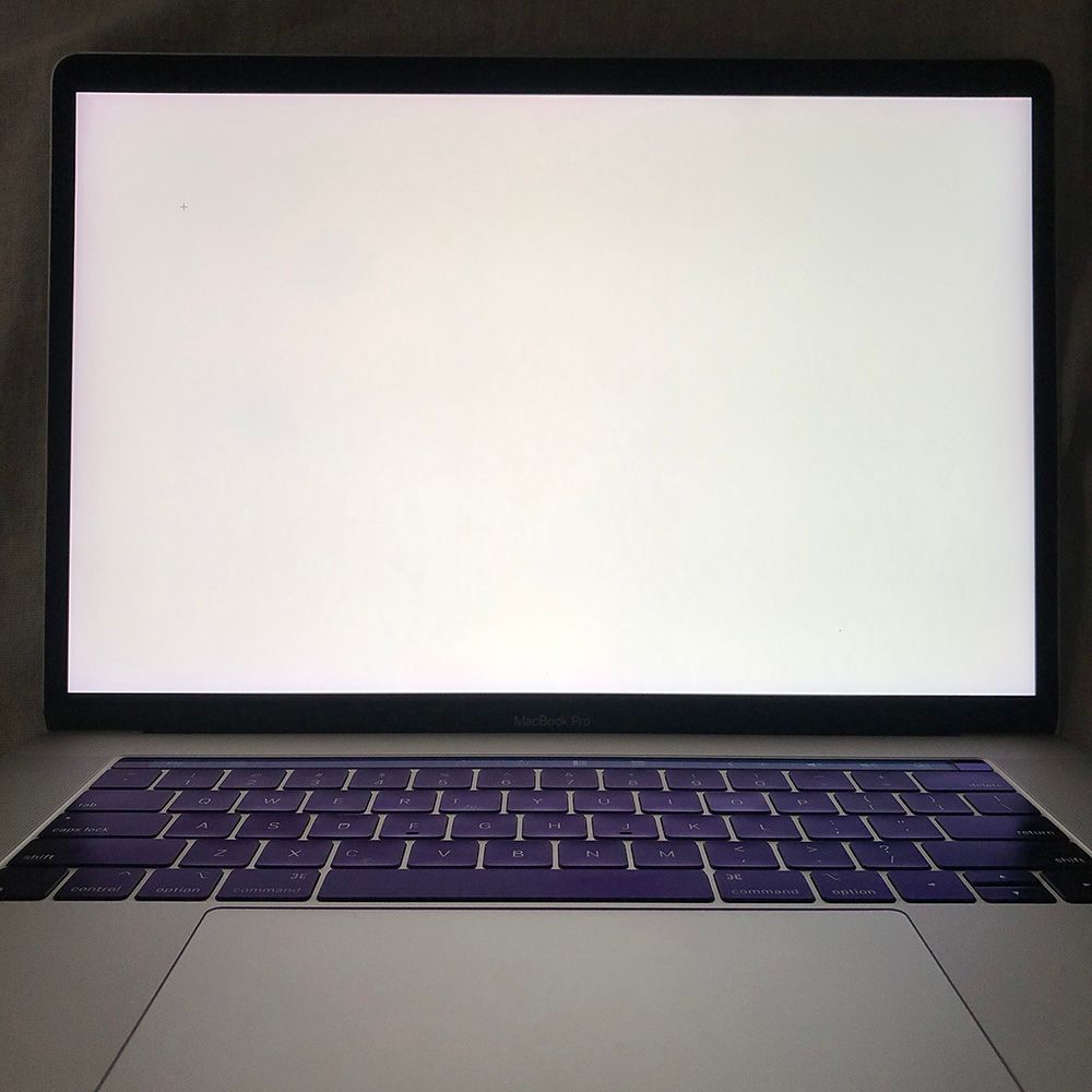 ジャンク MacBook Pro 15