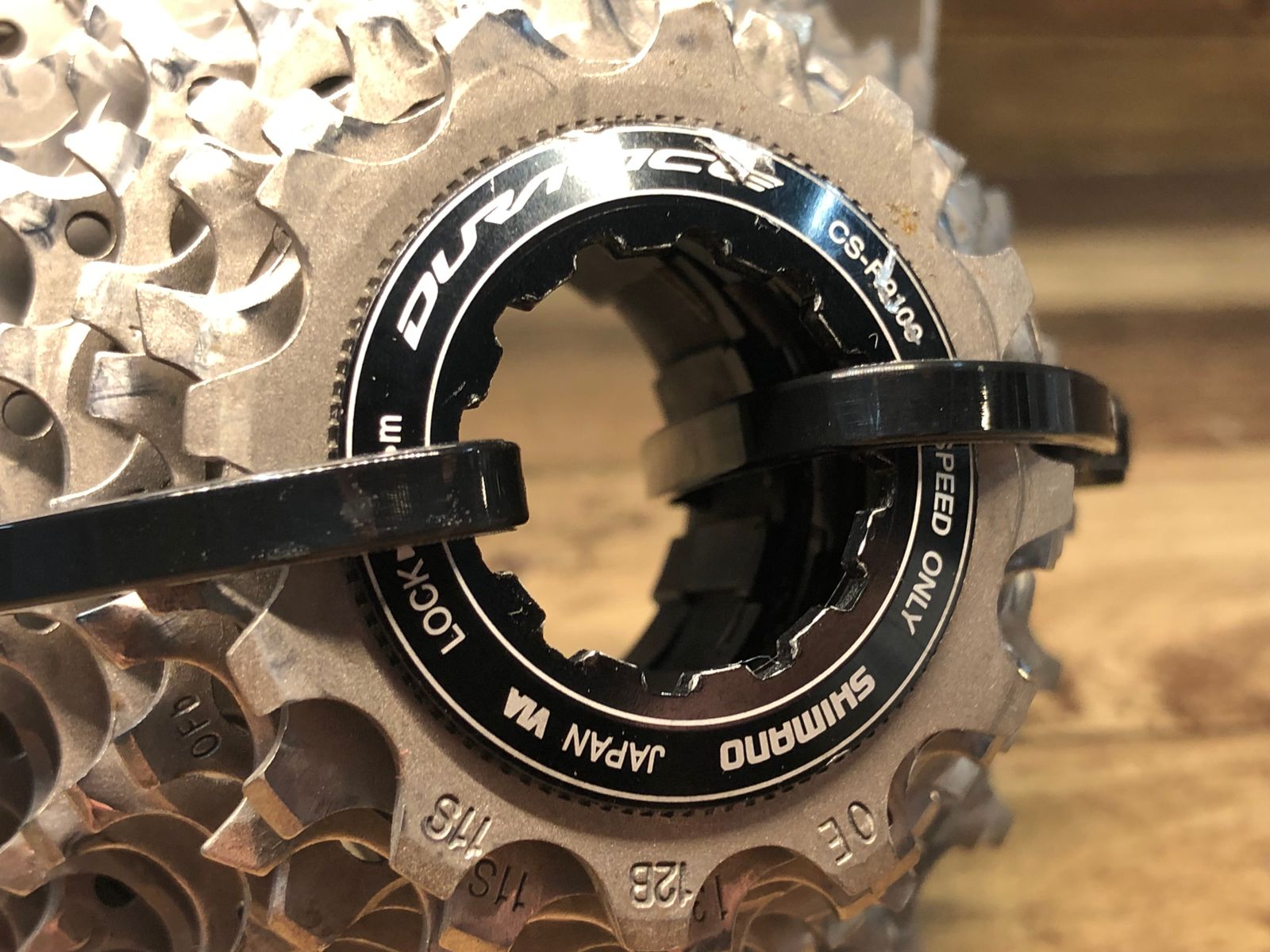 デュラエース　スプロケット HM687 シマノ SHIMANO デュラエース DURA-ACE CS-R9100